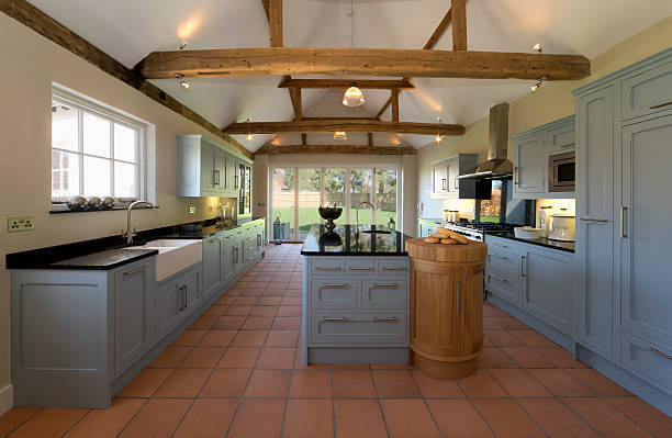 Custom Cabinets: Tailored Solutions for Unique Spaces